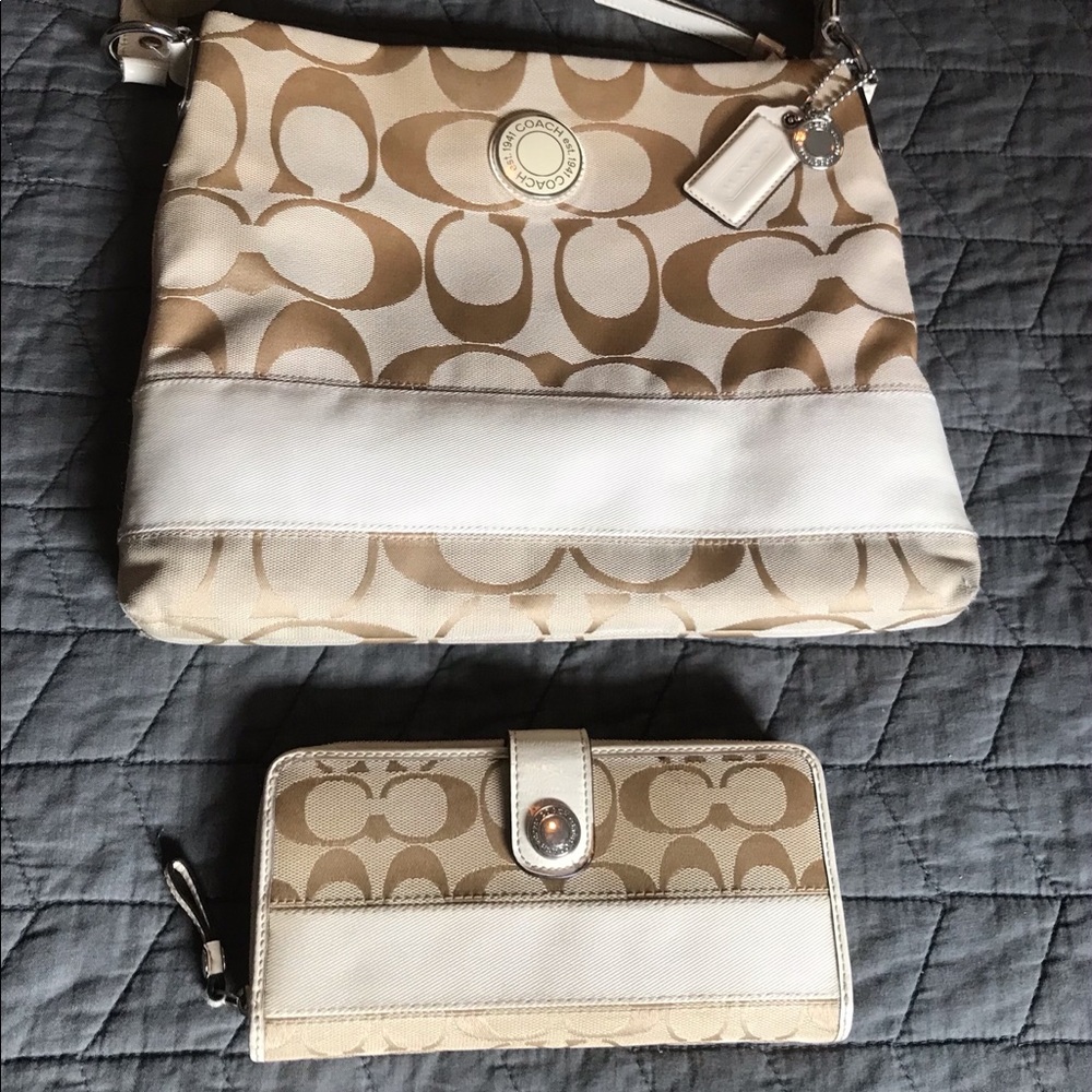 Coach Cross Body Bag with Matching Wallet